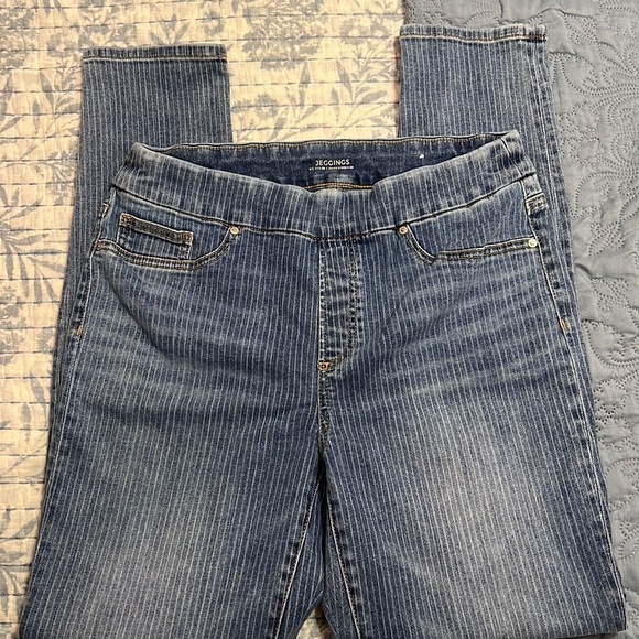 Chicos Leggings - Picture 1 of 5